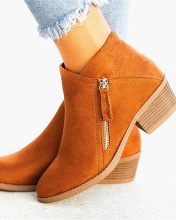 LORIA - Bottes en daim à talon épais